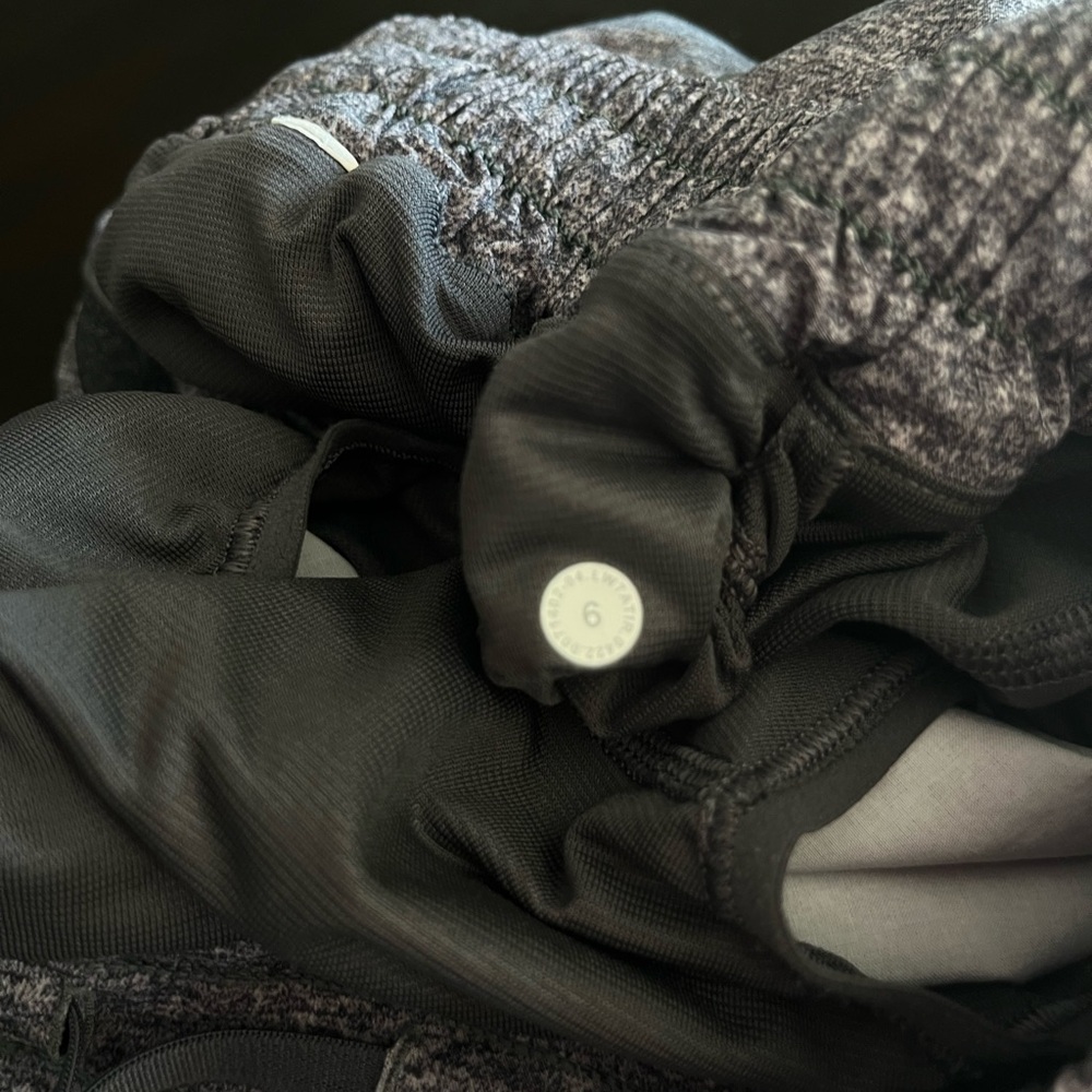 heatherd gray Athletic hotty hot shorts 2.5’ low rise